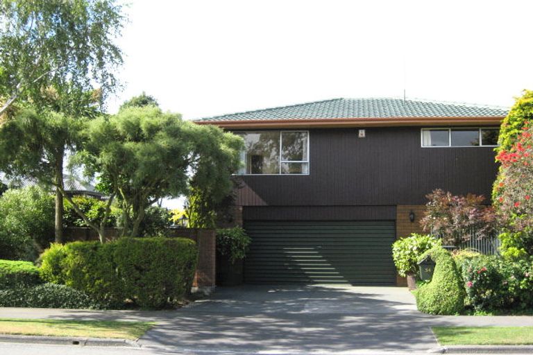 Photo of property in 54 Kent Lodge Avenue, Avonhead, Christchurch, 8042