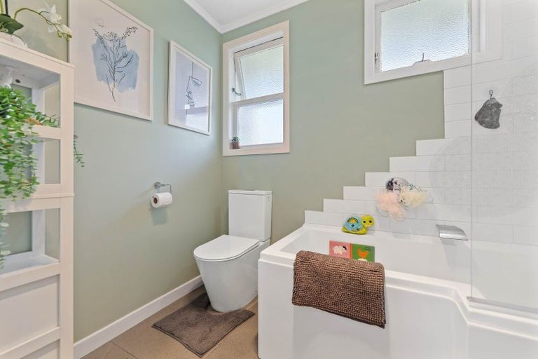 Photo of property in 2 Toroa Place, Tokoroa, 3420