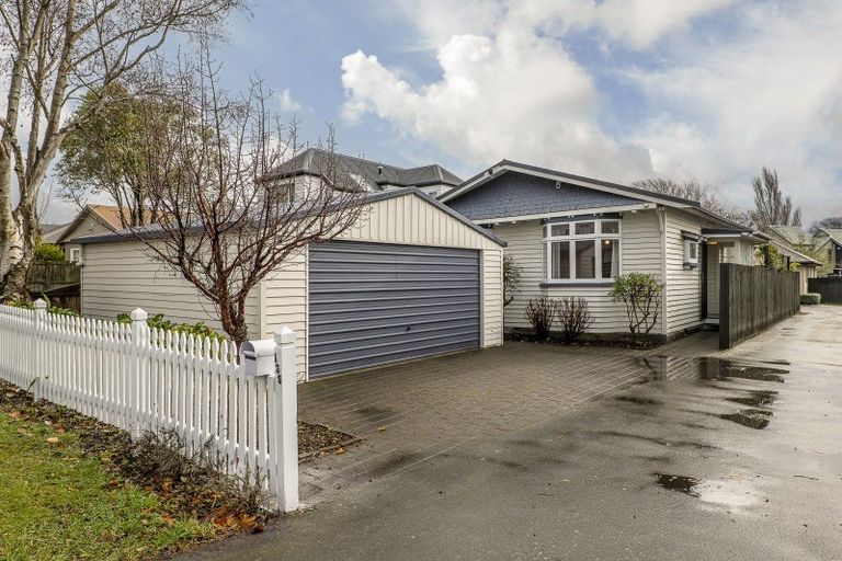 Photo of property in 139 Saint Martins Road, Saint Martins, Christchurch, 8022