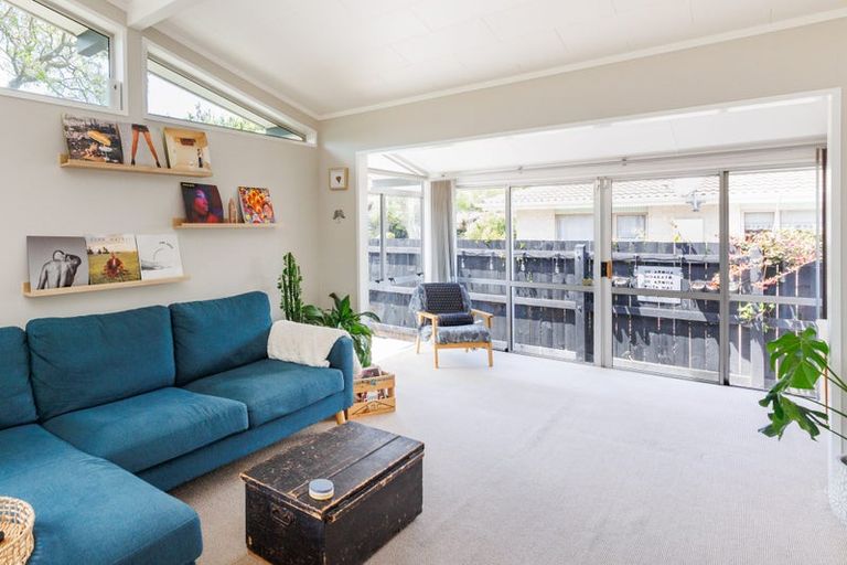 Photo of property in 3 Spilman Place, Awapuni, Palmerston North, 4412