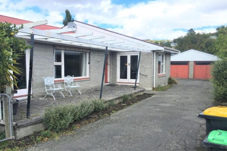 Photo of property in 23 Remuera Avenue, Cashmere, Christchurch, 8022