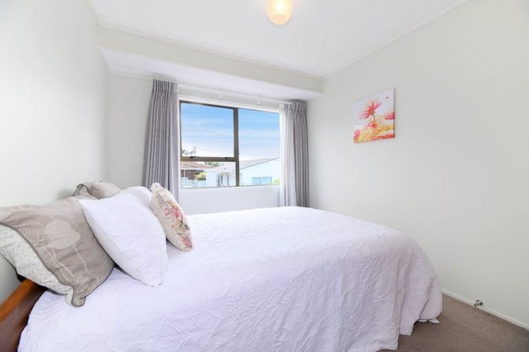 Photo of property in 1/26 Quebec Road, Milford, Auckland, 0620