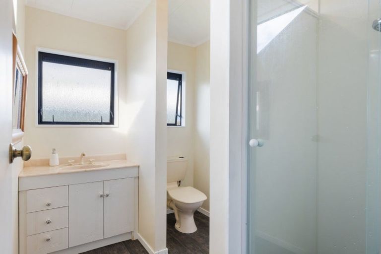 Photo of property in 18 Homewood Avenue, Levin, 5510