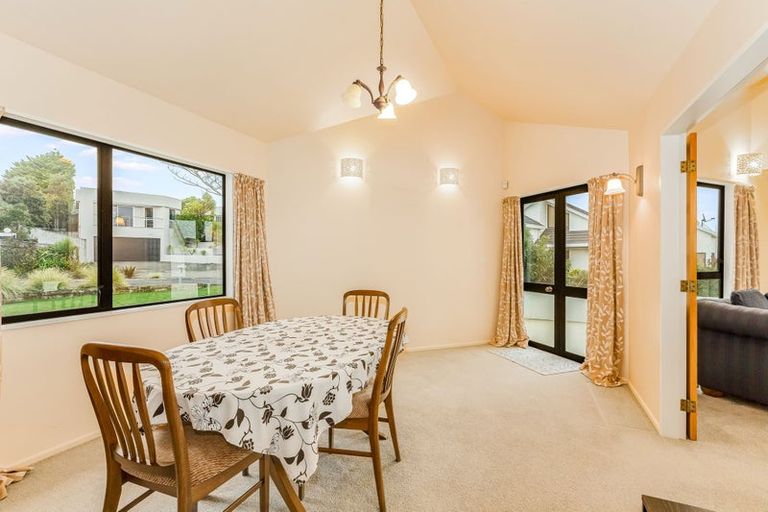 Photo of property in 14 Portage Place, Whitby, Porirua, 5024