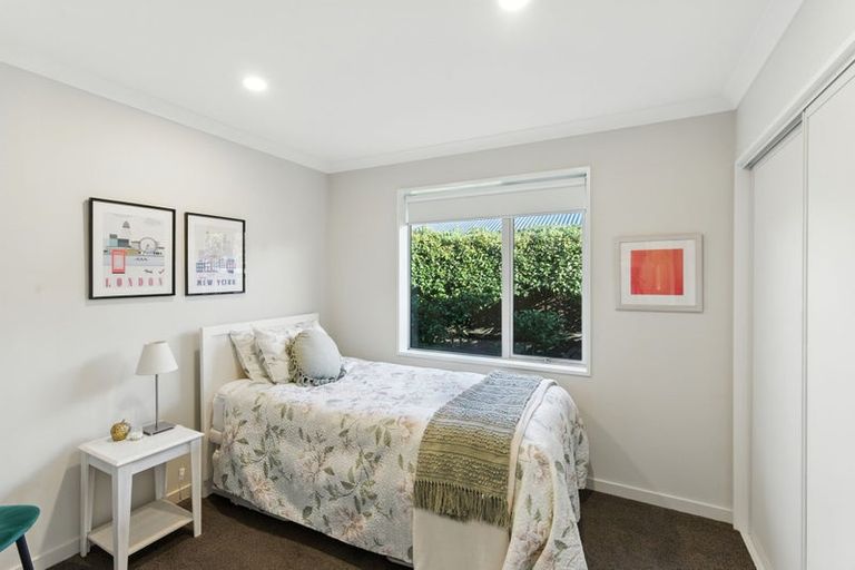 Photo of property in 1c Country Palms Drive, Halswell, Christchurch, 8025