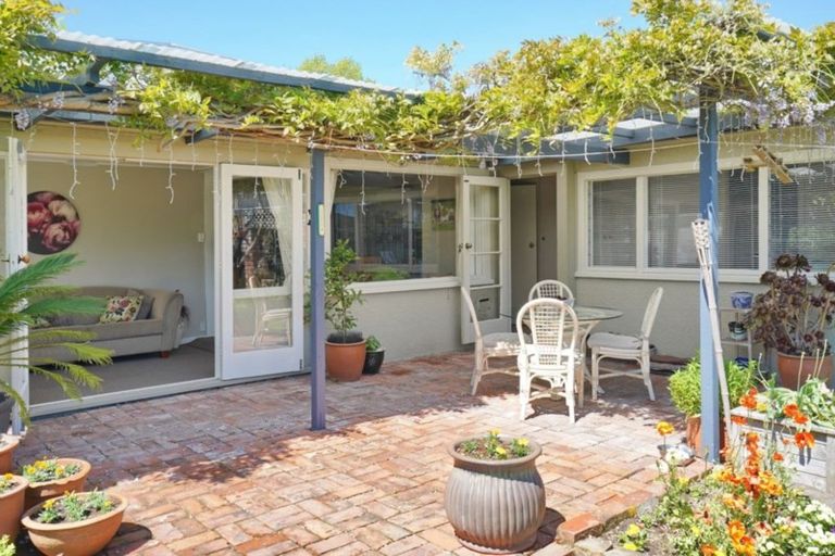 Photo of property in 41 Ayers Street, Rangiora, 7400