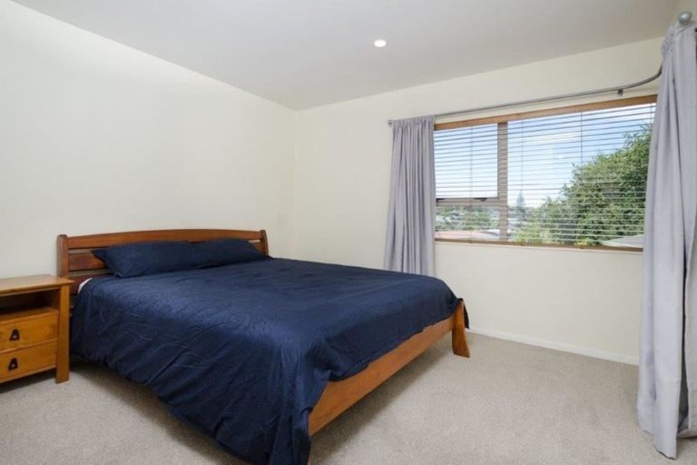 Photo of property in 37a Penzance Road, Mairangi Bay, Auckland, 0630