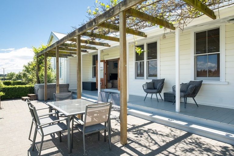 Photo of property in 3773 State Highway 50, Maraekakaho, Hastings, 4171