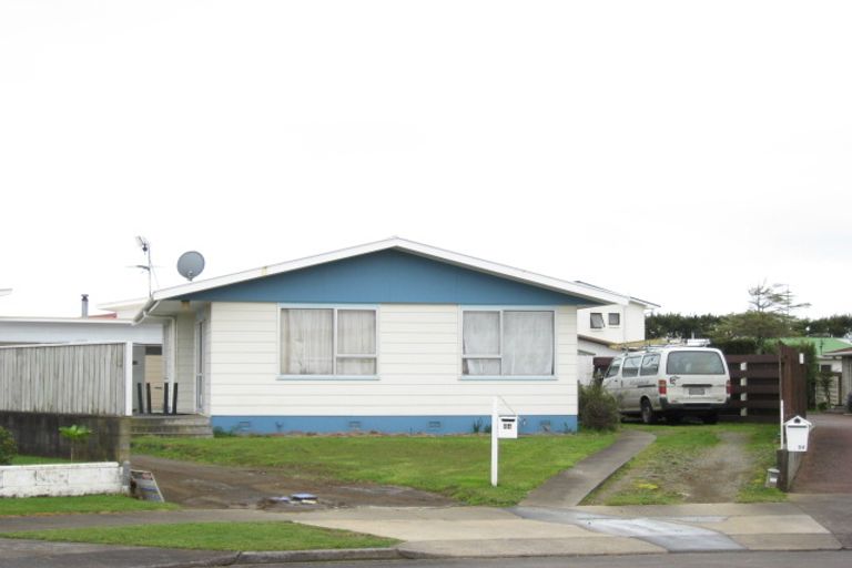 Photo of property in 24 Trimble Place, Bell Block, New Plymouth, 4312