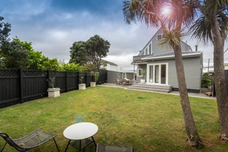 Photo of property in 4 Monro Street, Seatoun, Wellington, 6022