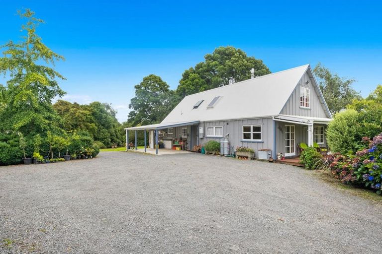 Photo of property in 154 Gear Road, Te Horo, Otaki, 5582