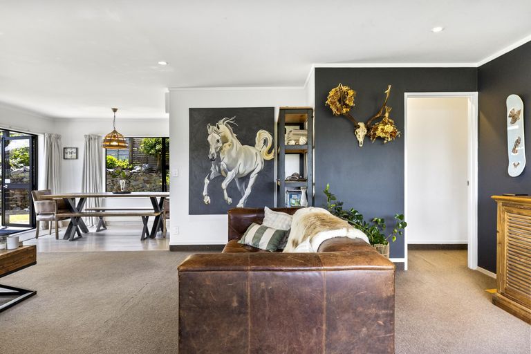 Photo of property in 83 Harvey Street, Waipahihi, Taupo, 3330