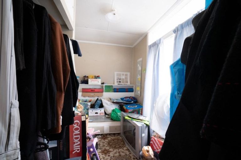 Photo of property in 90 Victoria Avenue, Palmerston North, 4410