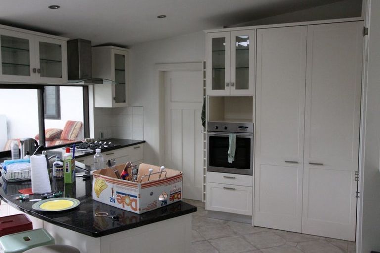 Photo of property in 368 Devonport Road, Tauranga South, Tauranga, 3112