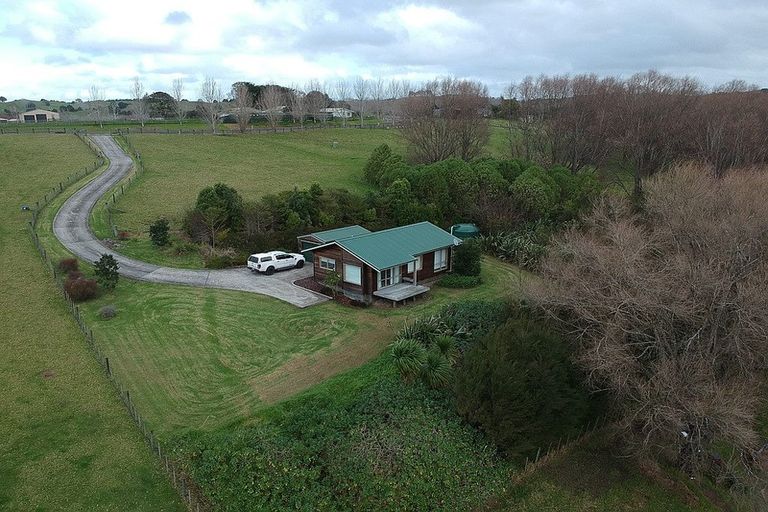 Photo of property in 79 Jumna Road, Maungaturoto, 0587