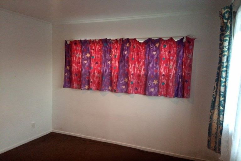 Photo of property in 2/19 Dunstan Place, Otara, Auckland, 2023