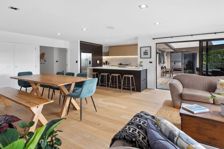 Photo of property in 60 Forest View Road, Te Kamo, Kamo, 0185