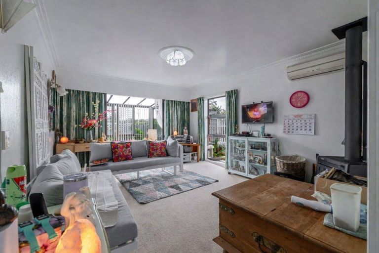 Photo of property in 3 Peppertree Lane, Pahiatua, 4910