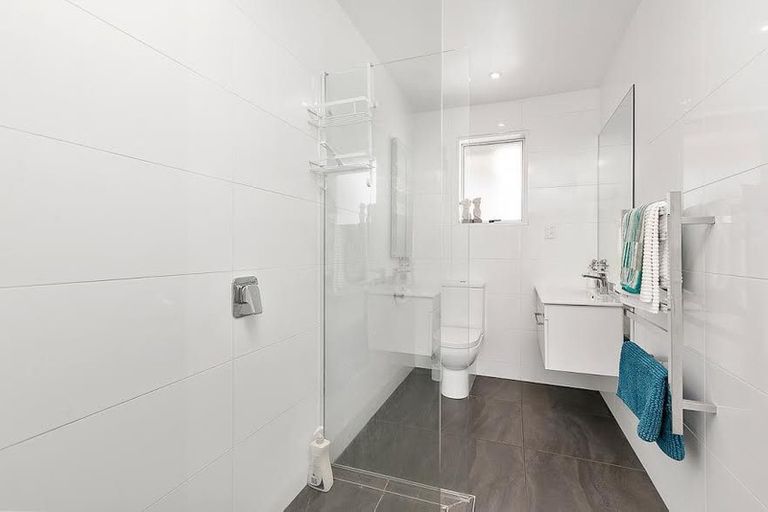 Photo of property in 204 Marine Parade, Mount Maunganui, 3116