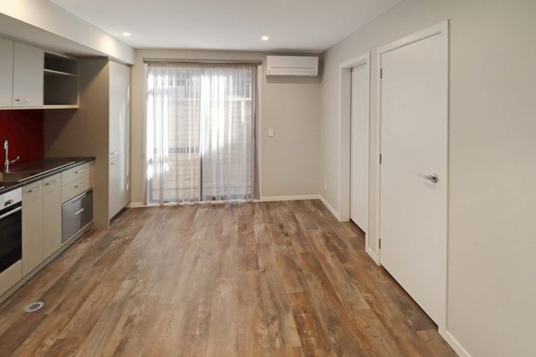 Photo of property in 6/185 High Street, Hutt Central, Lower Hutt, 5010