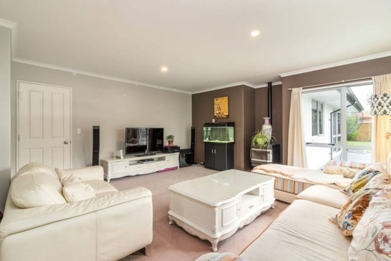 Photo of property in 12 Bibiana Street, Aidanfield, Christchurch, 8025