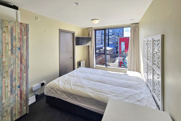 Photo of property in Southern Cross Apartments, 202/35 Abel Smith Street, Te Aro, Wellington, 6011
