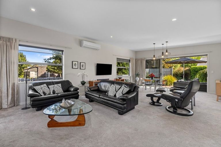 Photo of property in 1 Ellesmere Close, Pyes Pa, Tauranga, 3112