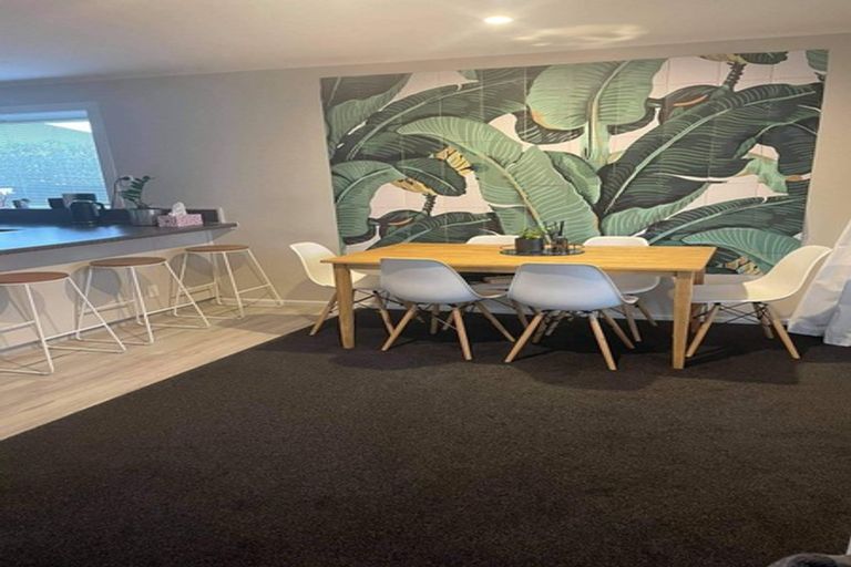 Photo of property in 145 Wairakei Road, Bryndwr, Christchurch, 8053