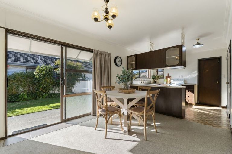 Photo of property in 2/36 Third Avenue, Tauranga, 3110