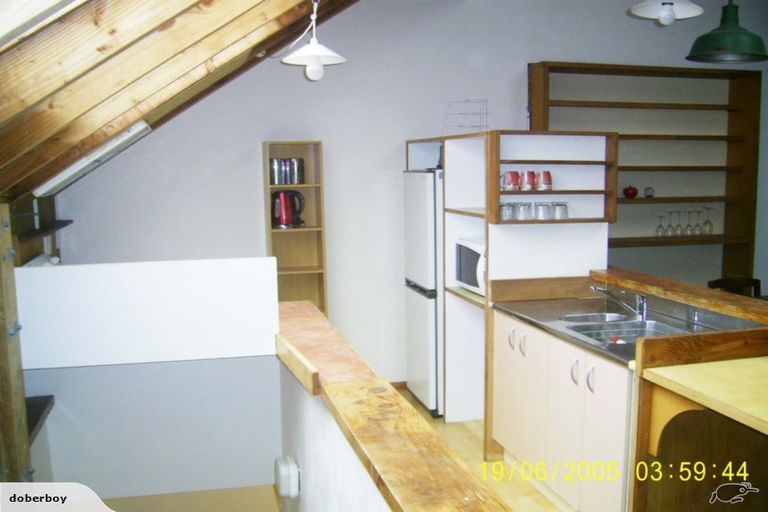 Photo of property in 4a Luxford Street, Berhampore, Wellington, 6023