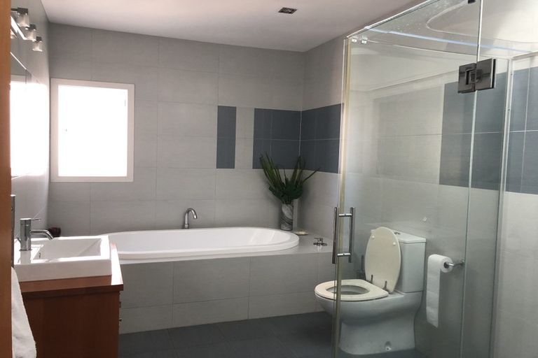 Photo of property in 73 Kowhai Road, Mairangi Bay, Auckland, 0630