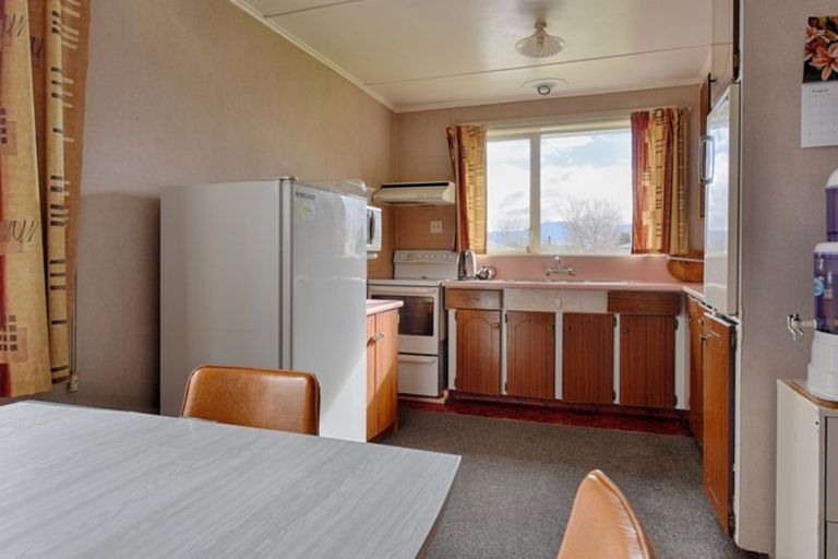 Photo of property in 12 Charles Street, East Gore, Gore, 9710