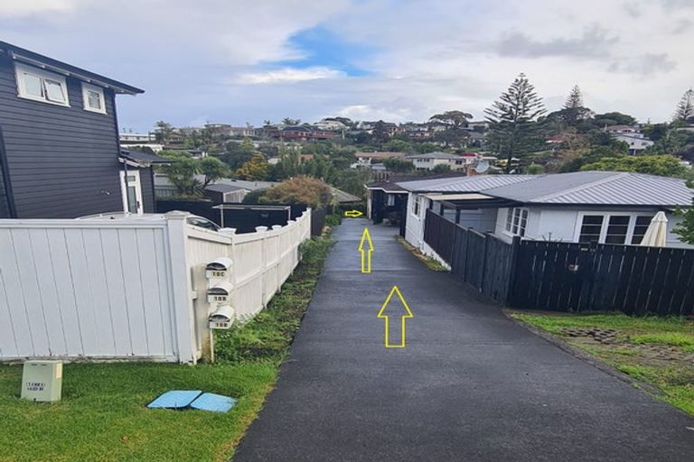 Photo of property in 10c Matipo Road, Mairangi Bay, Auckland, 0630