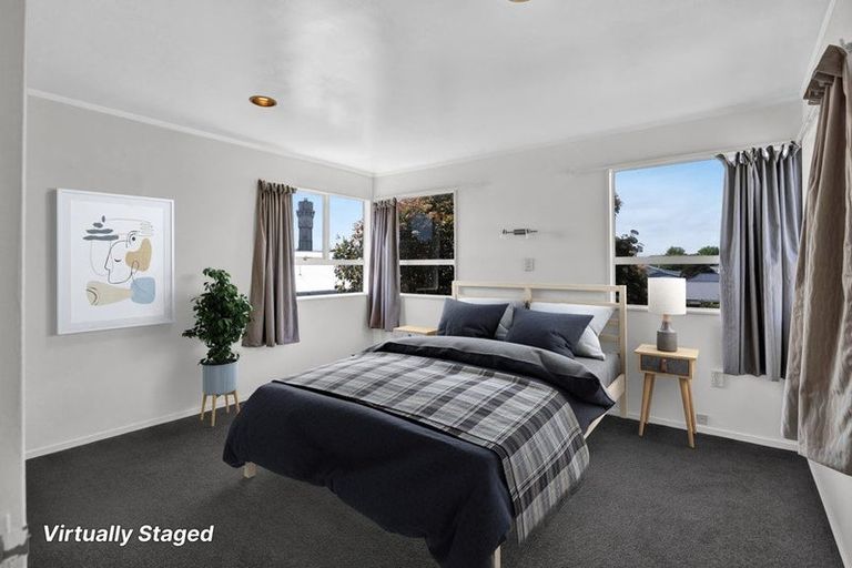 Photo of property in 12 Erin Street, Hawera, 4610