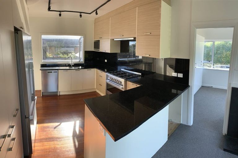 Photo of property in 549 Great South Road, Rosehill, Papakura, 2113