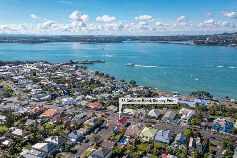 Photo of property in 58 Calliope Road, Stanley Point, Auckland, 0624