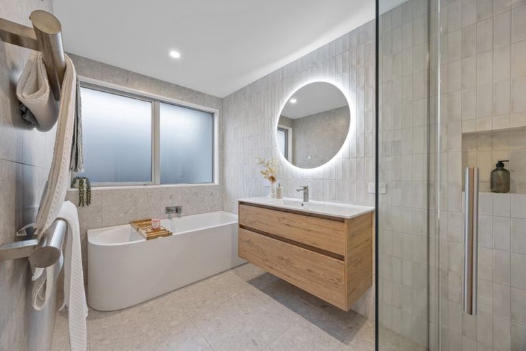 Photo of property in 43 Georgina Street, Marshland, Christchurch, 8083