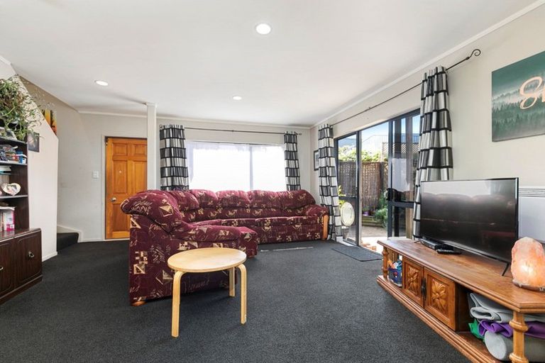 Photo of property in 5b Topaz Drive, Papamoa Beach, Papamoa, 3118