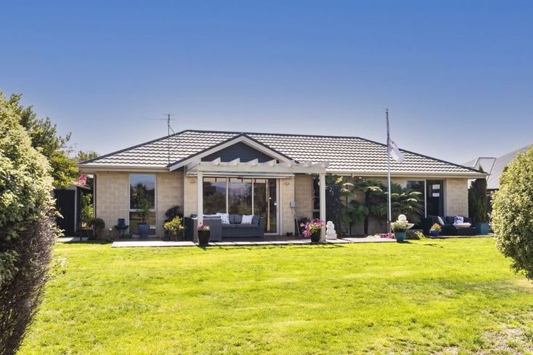 Photo of property in 16 Torrey Pines, Waimairi Beach, Christchurch, 8083