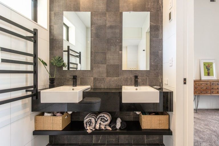 Photo of property in 1/3 Mahia Street, Ahuriri, Napier, 4110