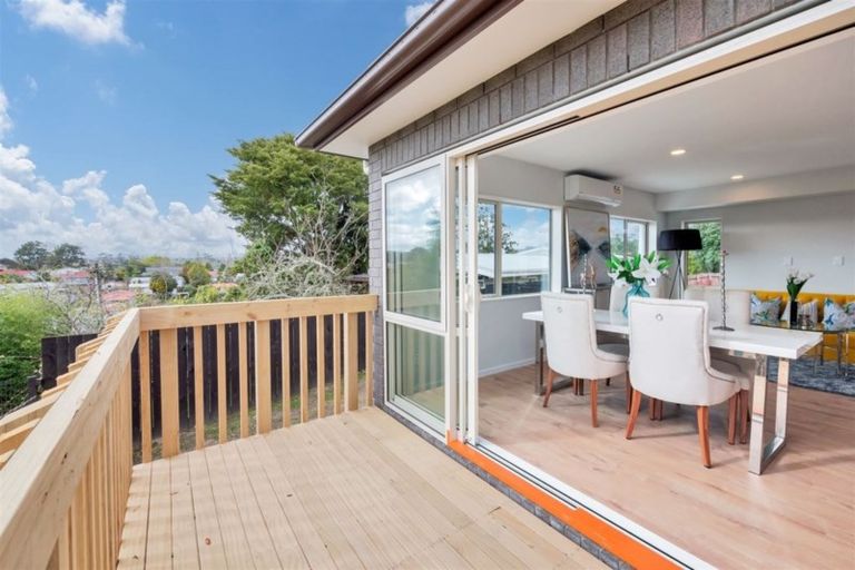 Photo of property in 48a Pine Avenue, Henderson, Auckland, 0612
