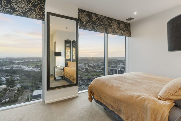 Photo of property in Sentinel Apartments, 1903/3 Northcroft Street, Takapuna, Auckland, 0622