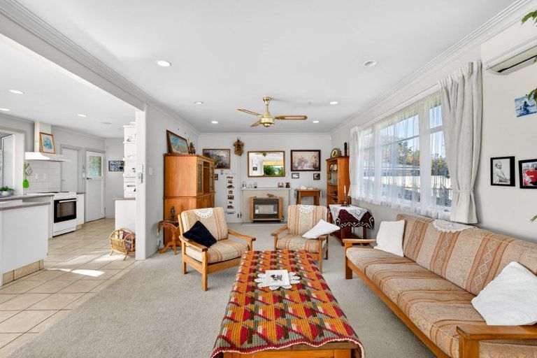 Photo of property in 7 Windsor Terrace, Taradale, Napier, 4112