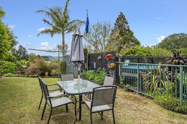 Photo of property in 30 Fairway Drive, Te Kamo, Whangarei, 0112