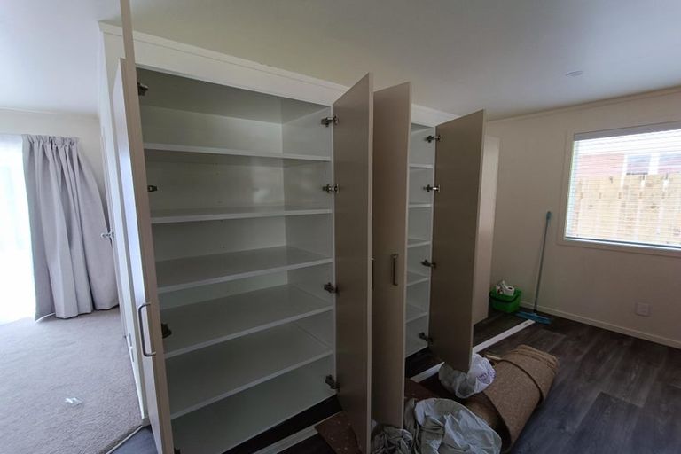 Photo of property in 2/39 Woodglen Road, Glen Eden, Auckland, 0602