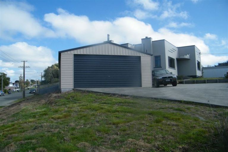 Photo of property in 35 Mowbray Street, Watlington, Timaru, 7910