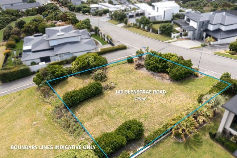 Photo of property in 100 Glenstrae Road, Redcliffs, Christchurch, 8081