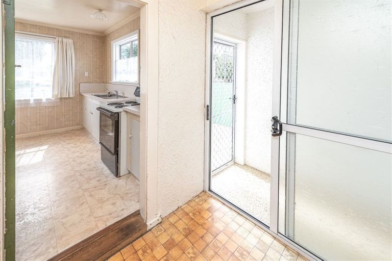 Photo of property in 69 Thatcher Street, Castlecliff, Whanganui, 4501