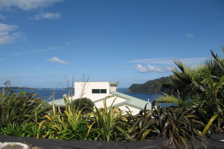 Photo of property in 230 Paku Drive, Tairua, 3508