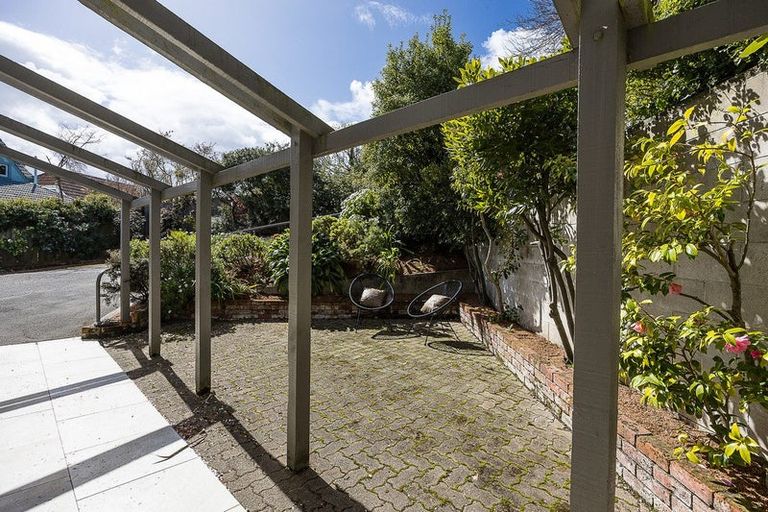 Photo of property in 33 Musselburgh Rise, Musselburgh, Dunedin, 9013